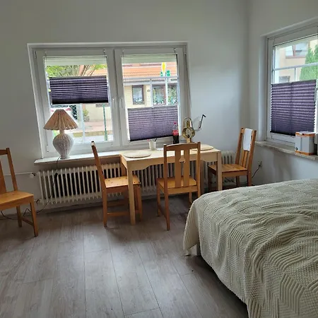 Privatunterkunft Haus Kreuzstrasse *